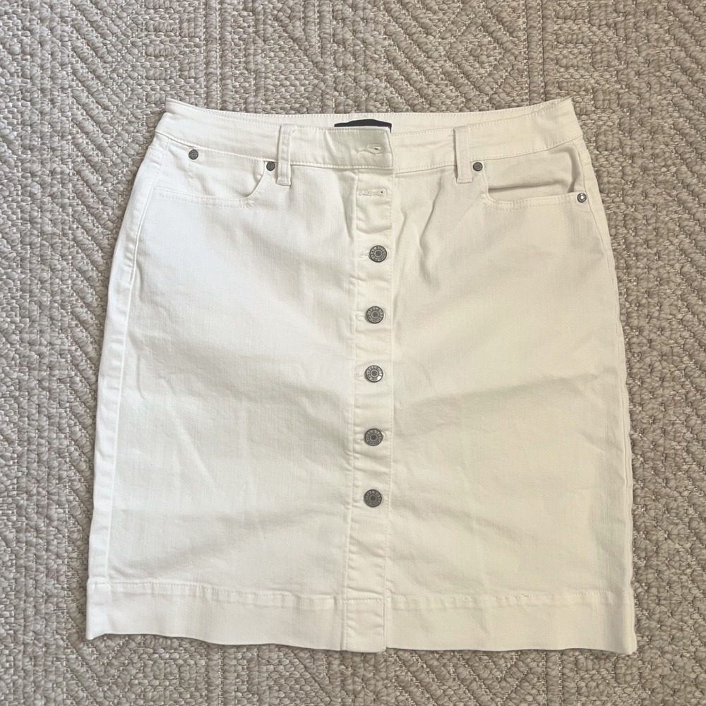 Talbots White Denim Button Front Mini Skirt Womens Size 10 Casual Summer Skirt